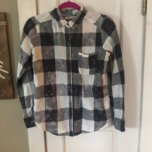 Distressed black/white flannel